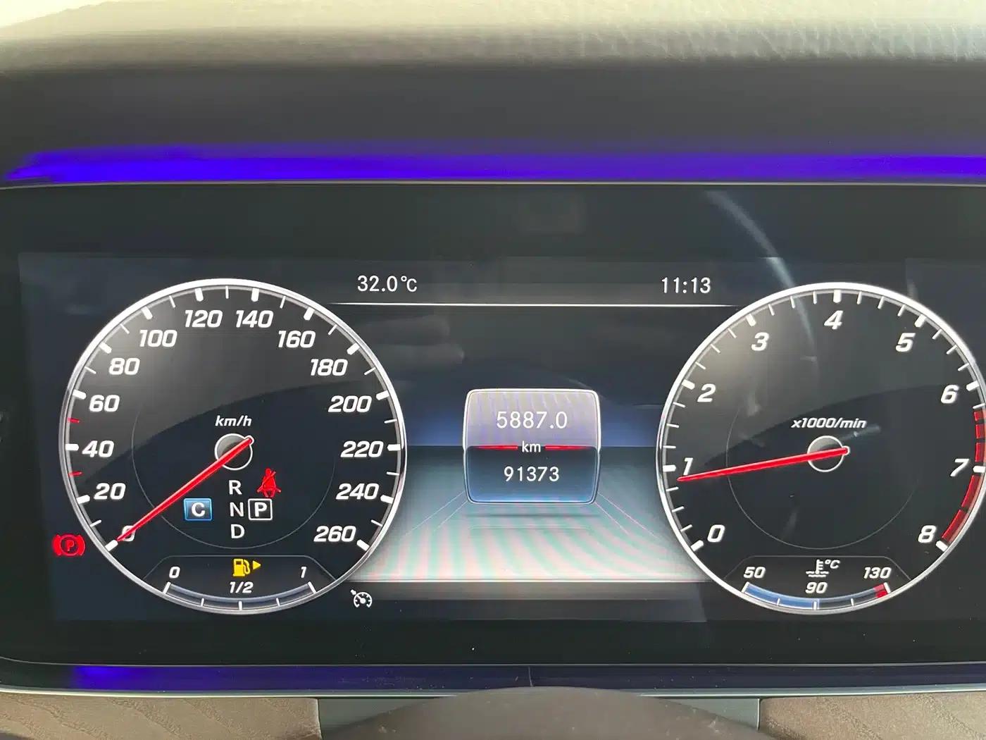 Mercedes-Benz E-Class 2020 E 300 L Luxury — миниатюра 13