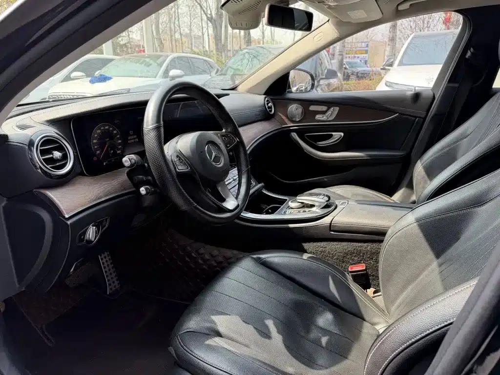 Mercedes-Benz E-Class 2017 E 300 L Sport Style — миниатюра 4