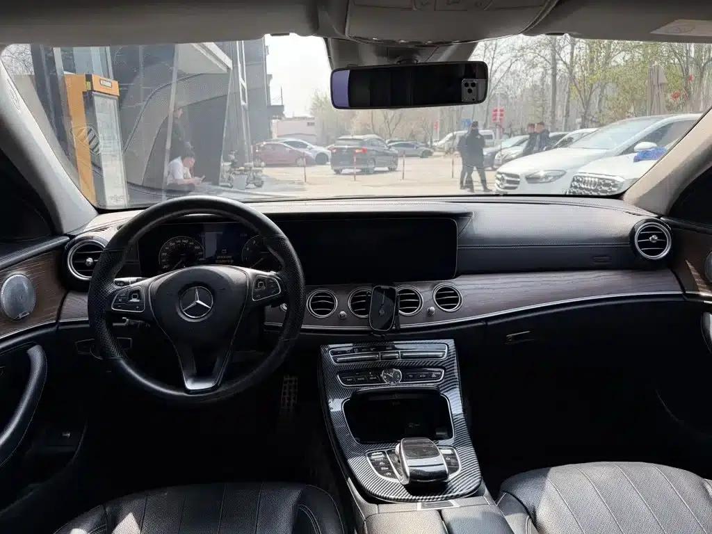 Mercedes-Benz E-Class 2017 E 300 L Sport Style — миниатюра 6