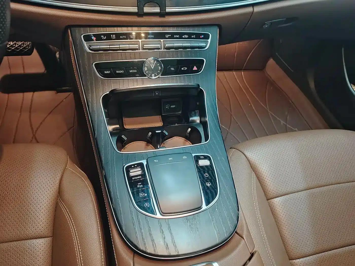 Mercedes-Benz E-Class 2020 E 300 L Luxury — миниатюра 11