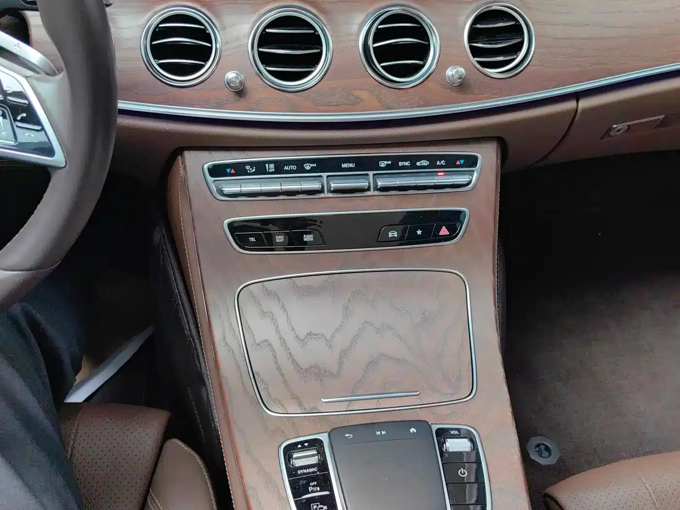 2023 Mercedes-Benz E-Class E 260 L — миниатюра 13