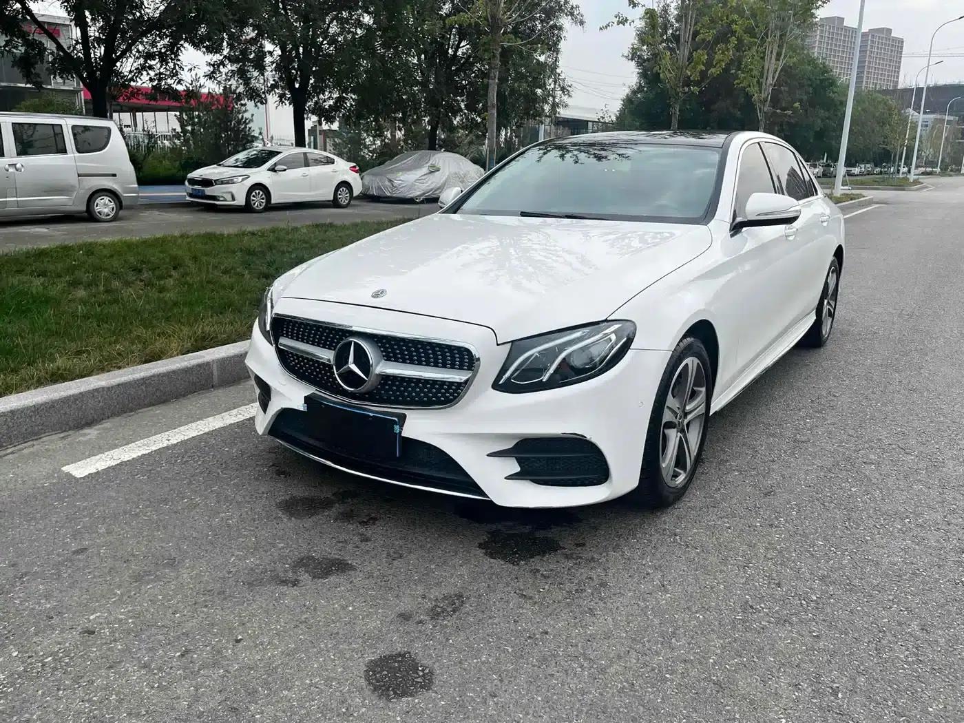2018 Mercedes-Benz E-Class E 200 L Sport — миниатюра 1