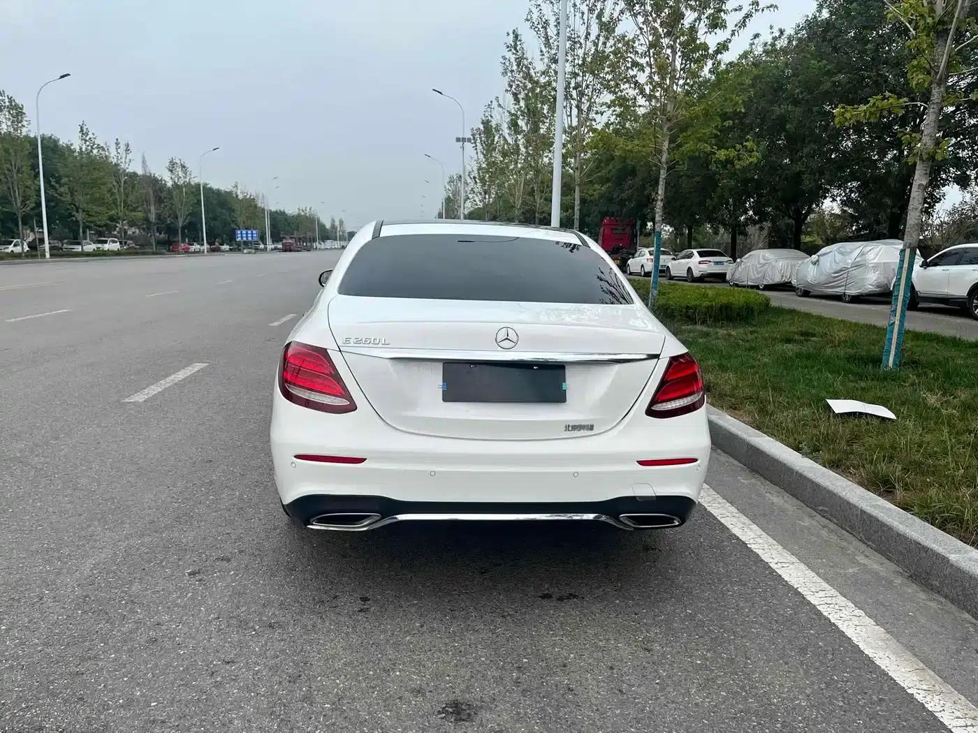 2018 Mercedes-Benz E-Class E 200 L Sport — миниатюра 20