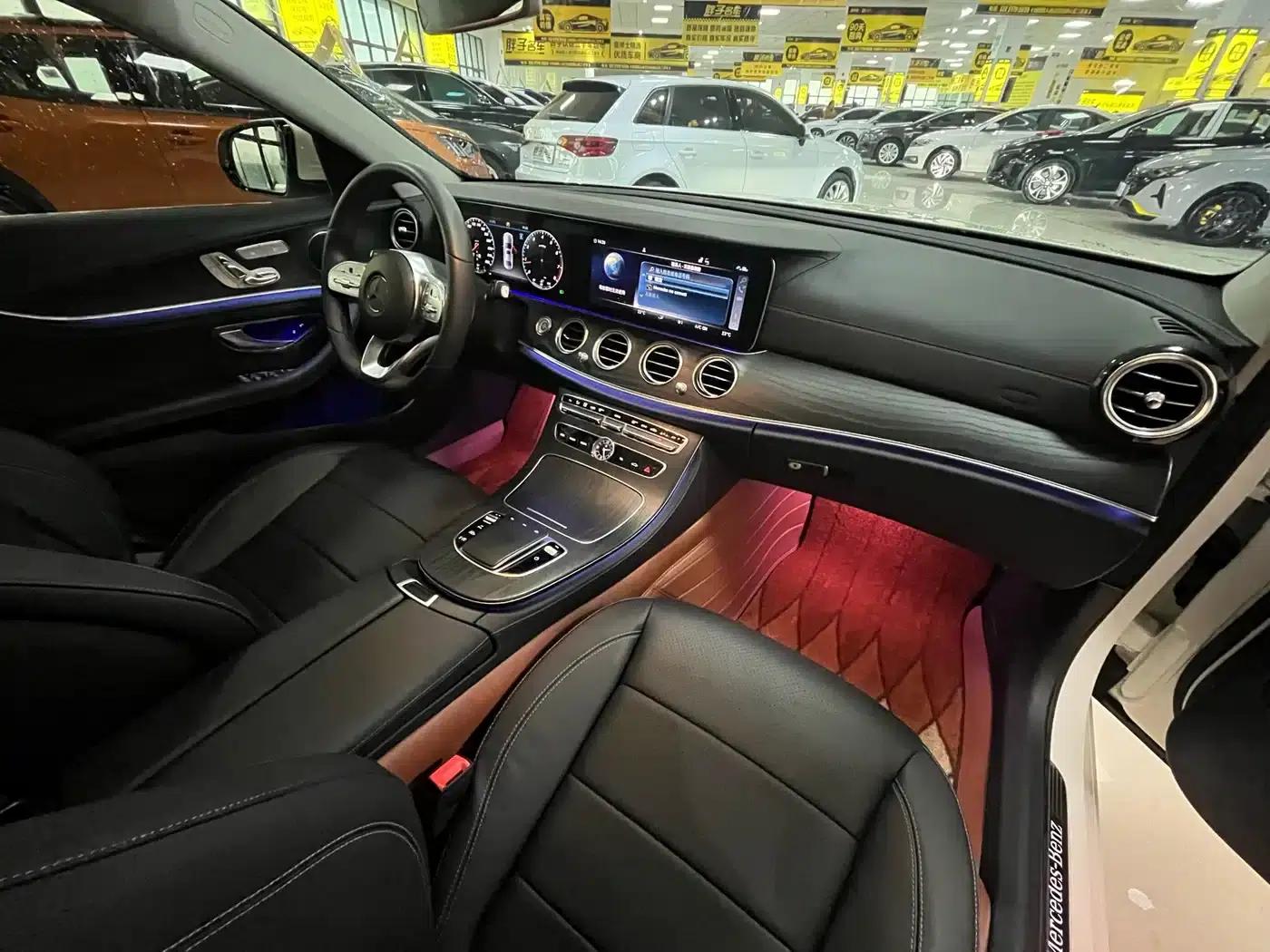 Mercedes-Benz E-Class 2020 E 300 L Sport Style — миниатюра 16