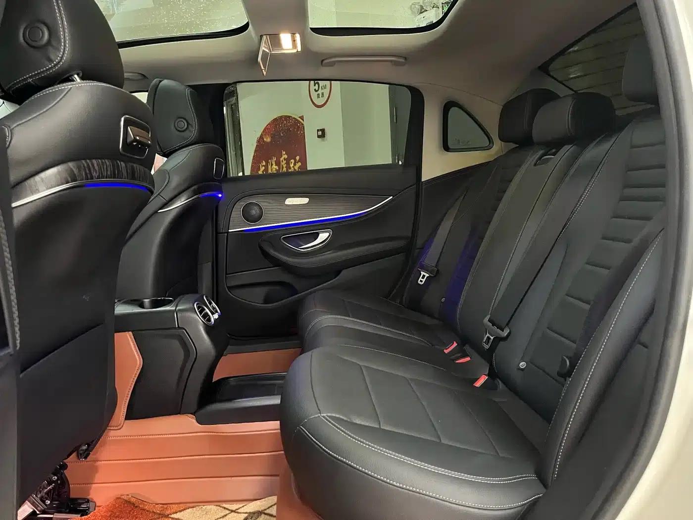 Mercedes-Benz E-Class 2020 E 300 L Sport Style — миниатюра 18