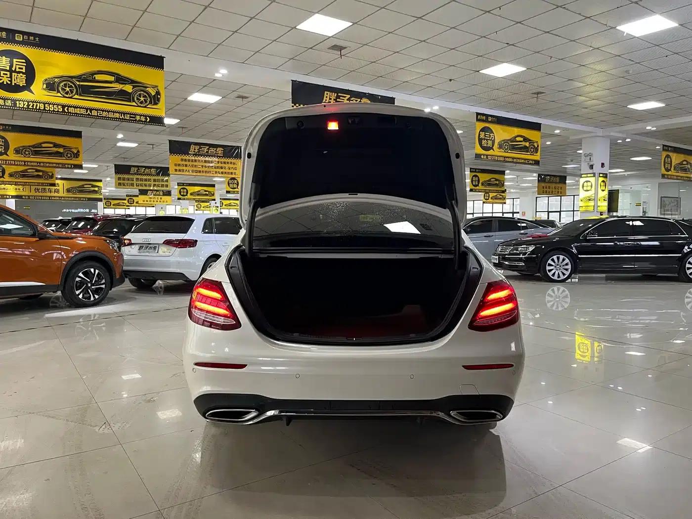 Mercedes-Benz E-Class 2020 E 300 L Sport Style — миниатюра 26