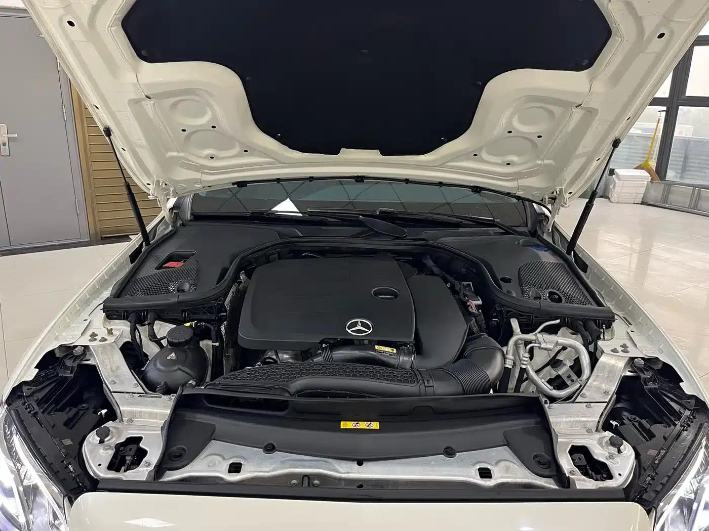 Mercedes-Benz E-Class 2020 E 300 L Sport Style — миниатюра 27