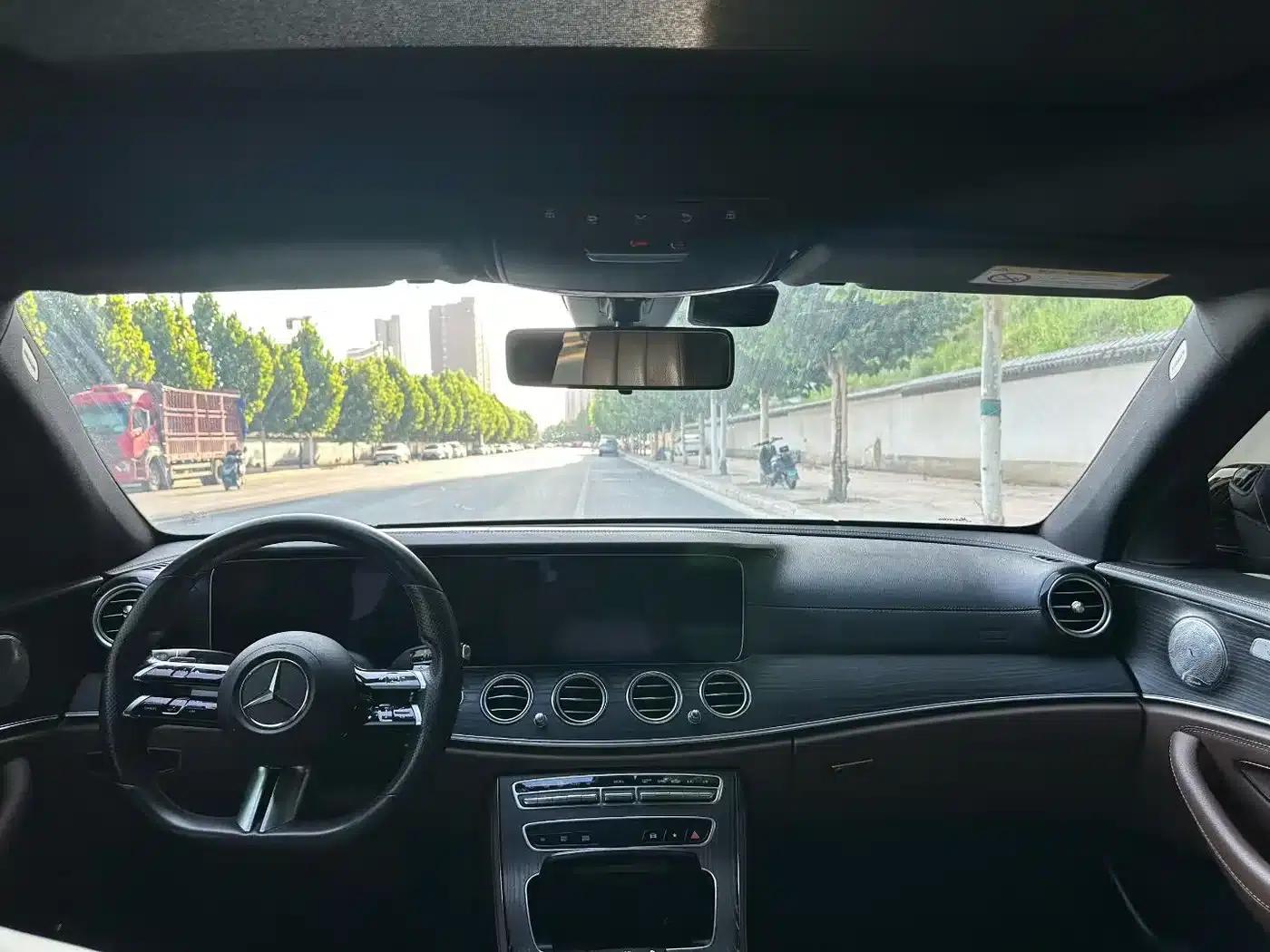 2022 Mercedes-Benz E-Class E 260 L — миниатюра 5