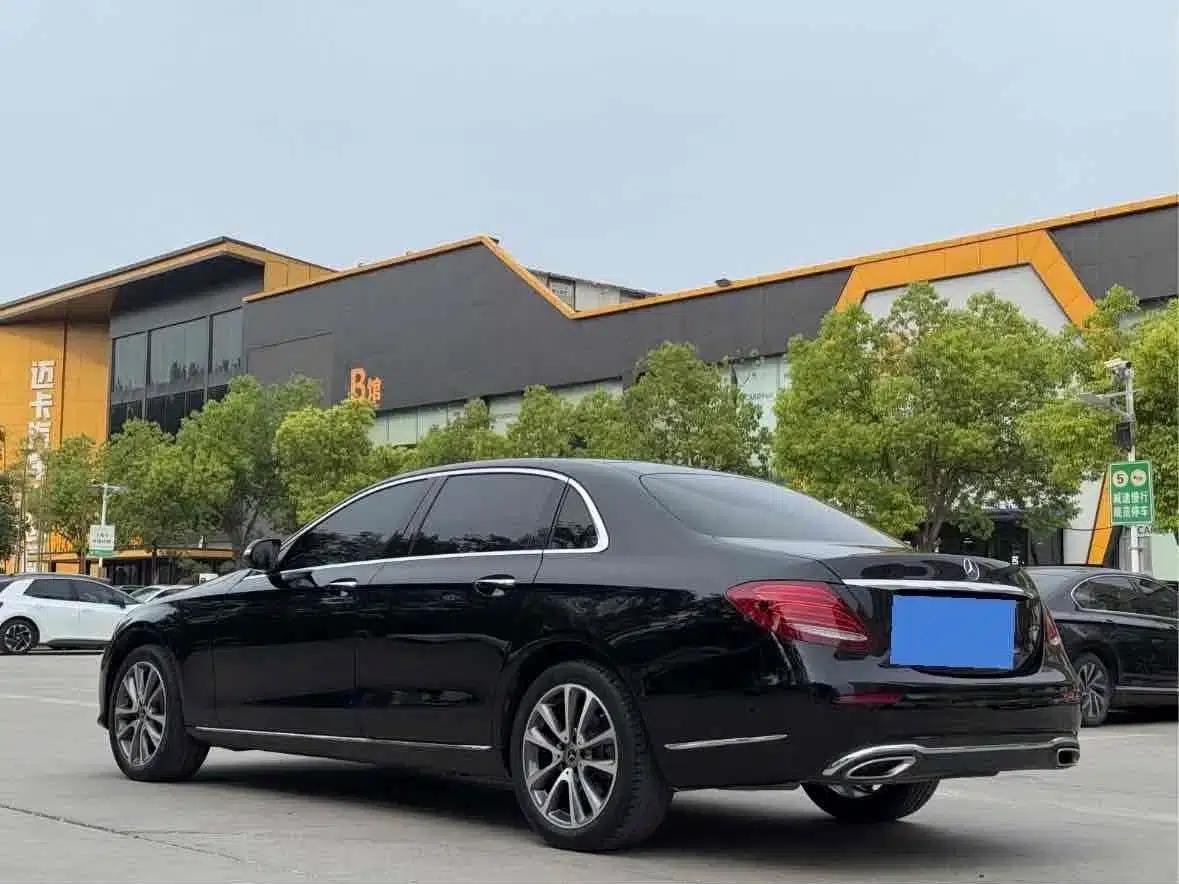 2020 Mercedes-Benz E-Class Facelift E 260 L — миниатюра 7