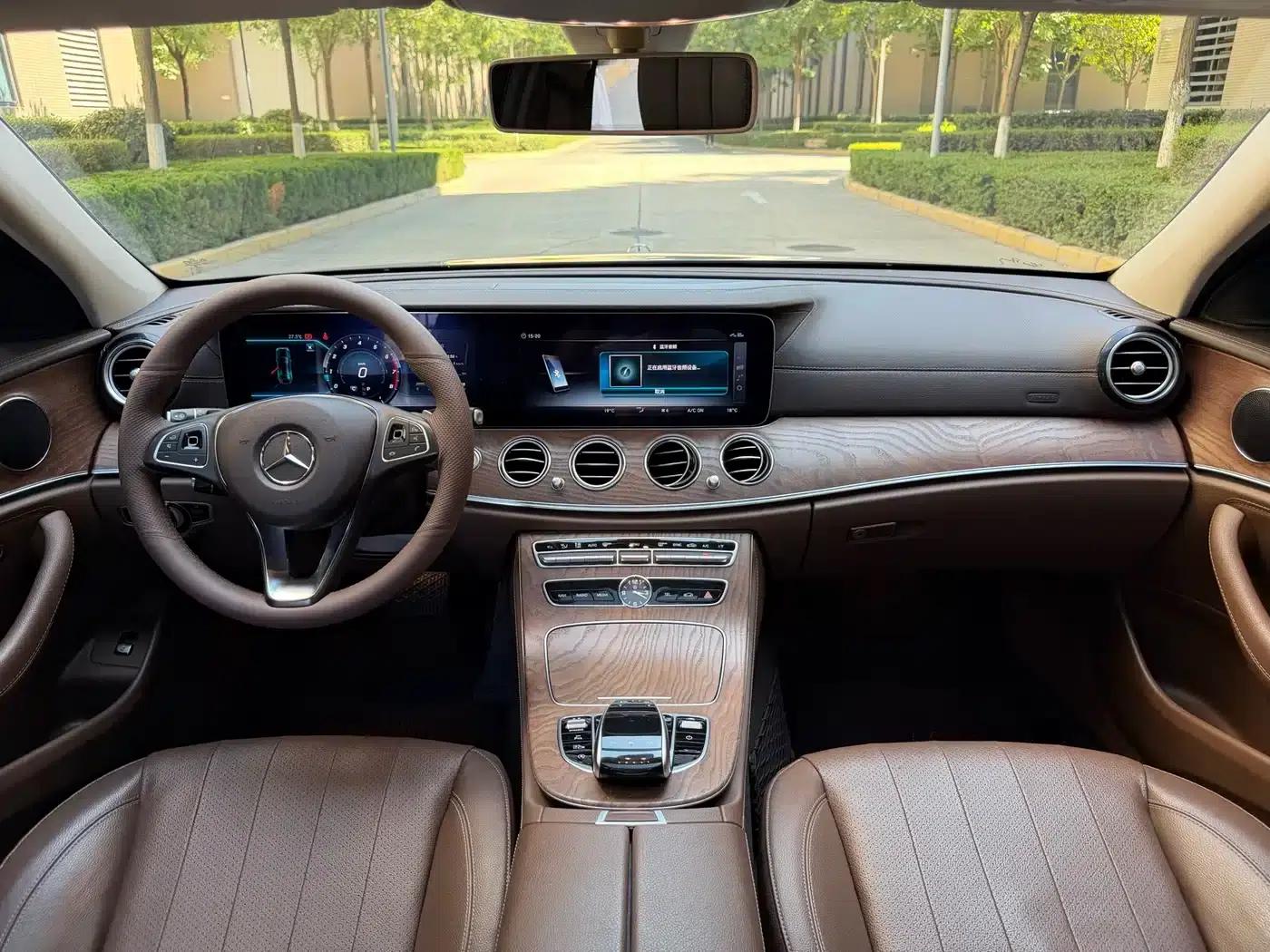 Mercedes-Benz E-Class 2018 E 300 L Fashion Edition — миниатюра 6