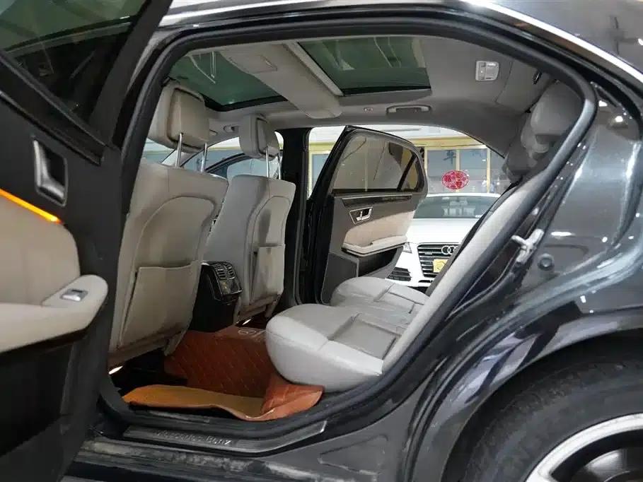 Mercedes-Benz E-Class 2013 E 260 L CGI Fashion Edition — миниатюра 6