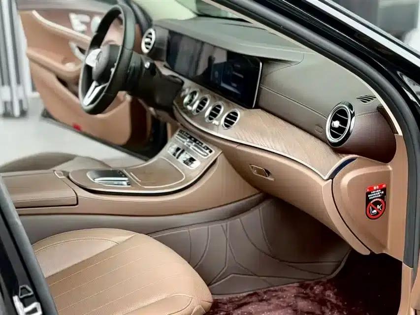 Mercedes-Benz E-Class 2020 E 300 L Fashion Edition — миниатюра 4