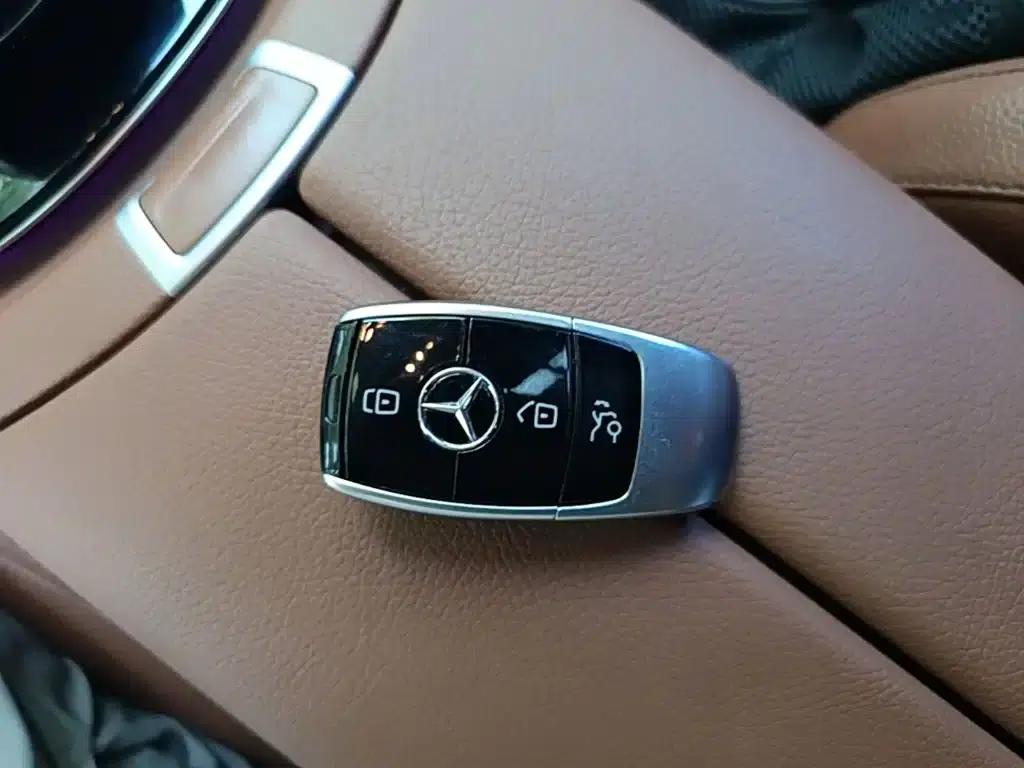 2017 Mercedes-Benz E-Class E 200 Sport 4MATIC — миниатюра 9