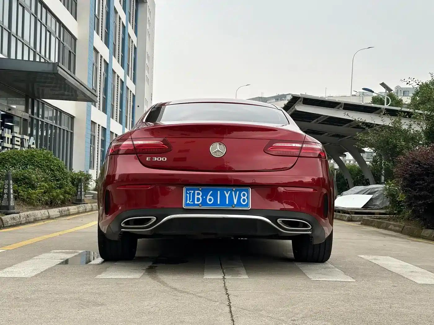 Imported Mercedes-Benz E-Class 2018 E 300 Coupe — миниатюра 8