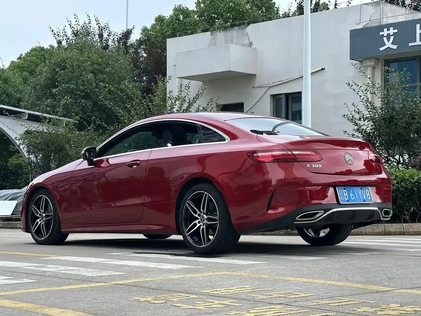 Imported Mercedes-Benz E-Class 2018 E 300 Coupe — миниатюра 9
