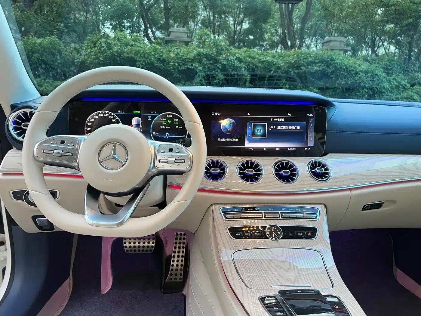 Mercedes-Benz E-Class (Imported) 2020 E 260 Coupe — миниатюра 11