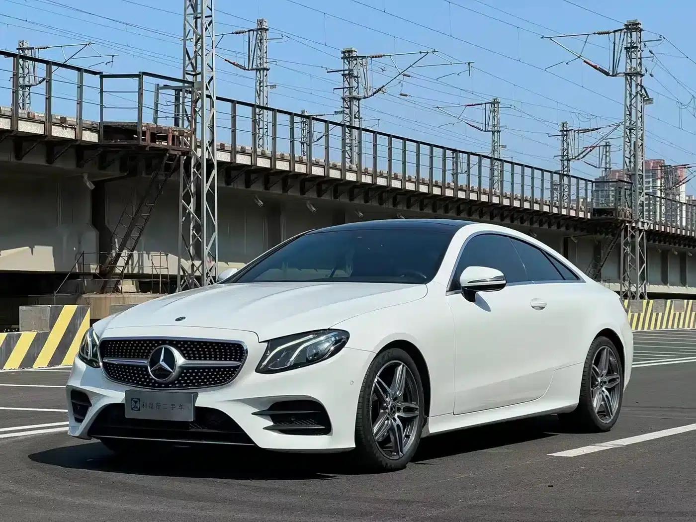 Imported Mercedes-Benz E-Class 2019 E 200 Coupe — миниатюра 1