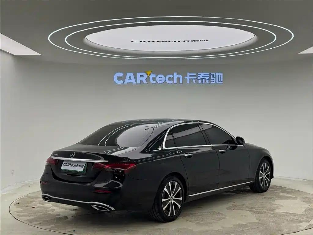 Mercedes-Benz E-Class PHEV 2022 Facelift E 350 e L Plug-in Hybrid Sedan — миниатюра 6