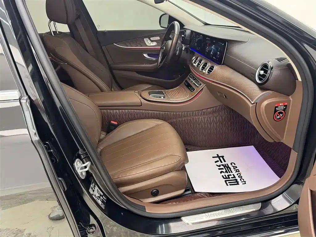 Mercedes-Benz E-Class PHEV 2022 Facelift E 350 e L Plug-in Hybrid Sedan — миниатюра 10
