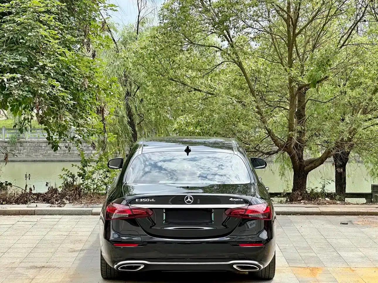 Mercedes-Benz E-Class PHEV 2021 E 350 e L Plug-in Hybrid Sedan — миниатюра 4