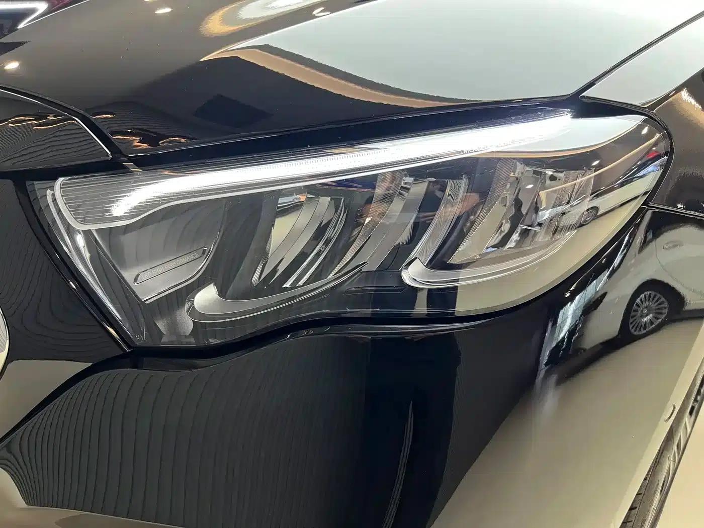 Mercedes-Benz E-Class PHEV 2024 E 350 e L Plug-in Hybrid Sedan — миниатюра 19