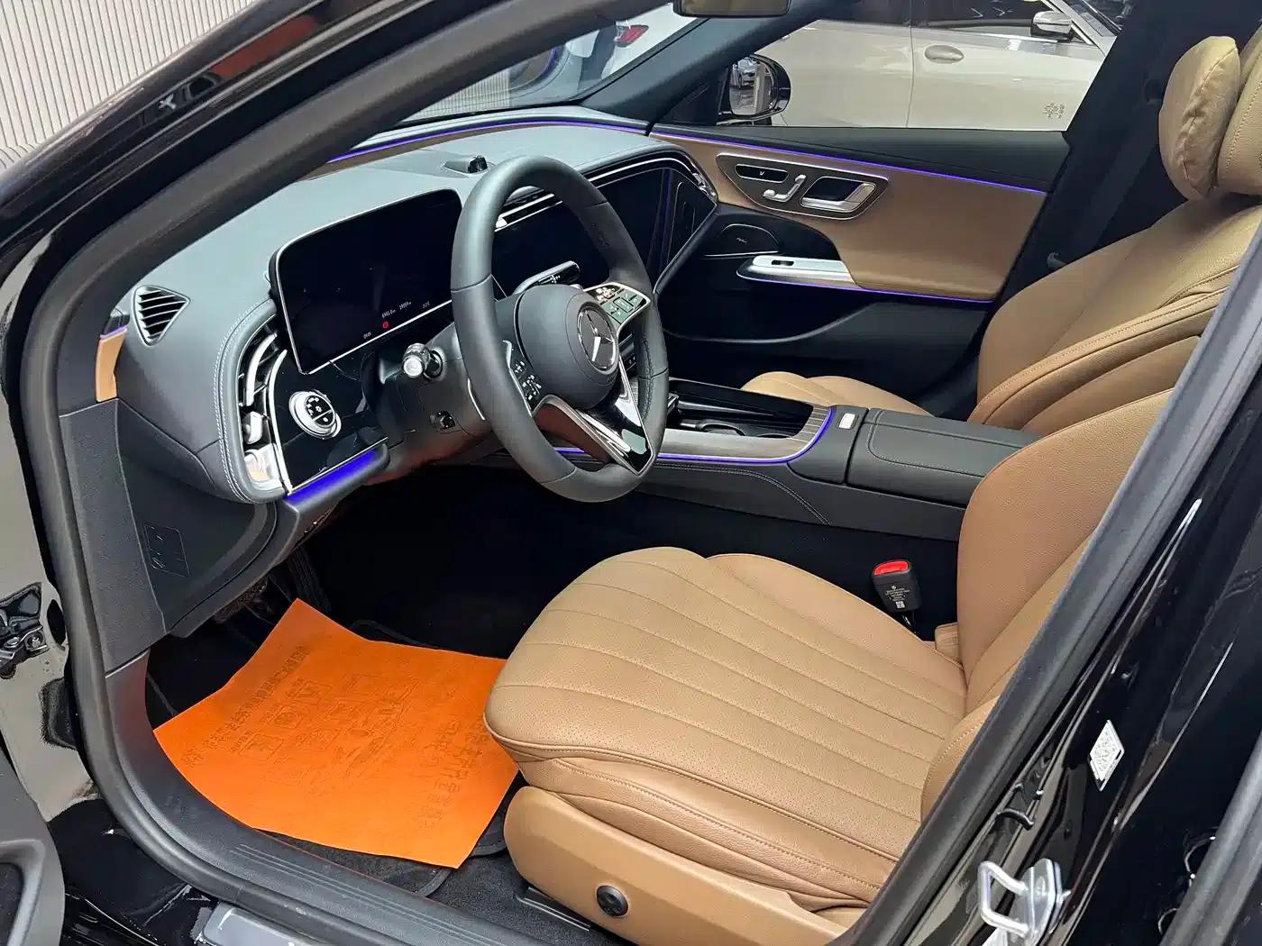 Mercedes-Benz E-Class PHEV 2024 E 350 e L Plug-in Hybrid Sedan — миниатюра 7