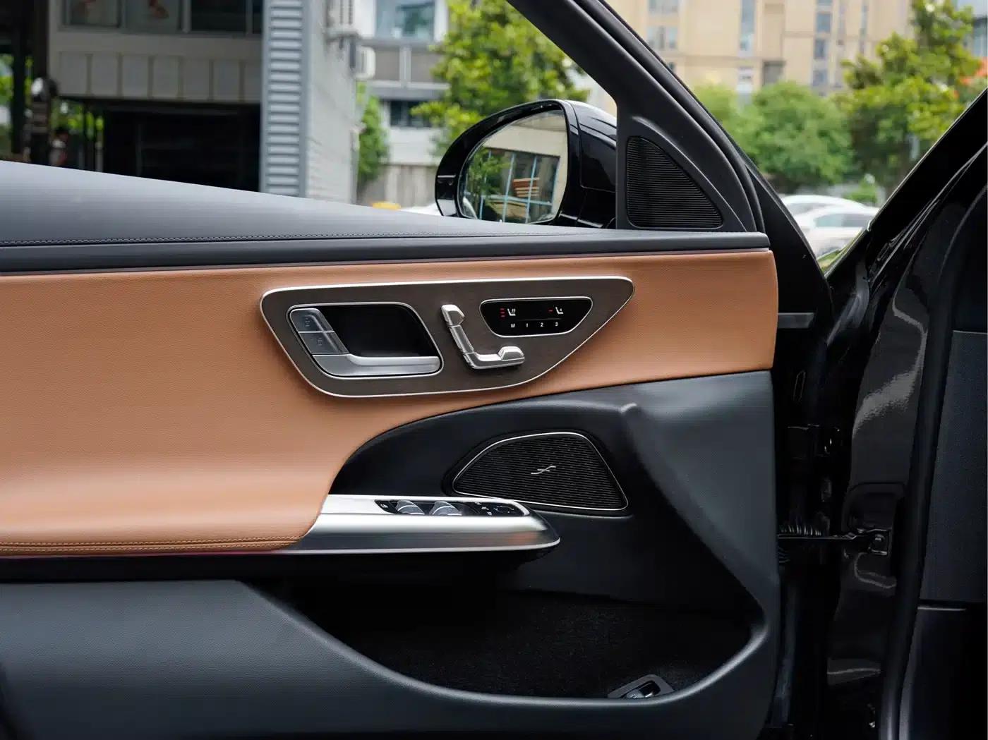 Mercedes-Benz E-Class PHEV 2024 E 350 e L Plug-in Hybrid Sedan — миниатюра 18