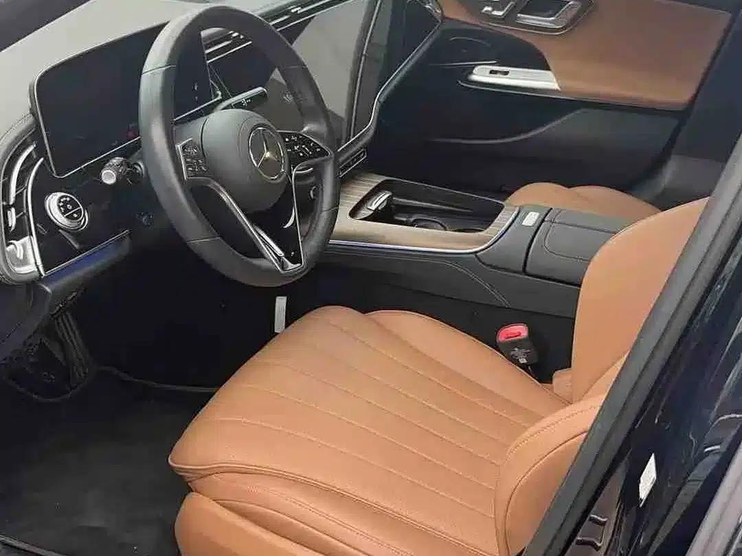 Mercedes-Benz E-Class PHEV 2024 E 350 e L Plug-in Hybrid Sedan — миниатюра 6