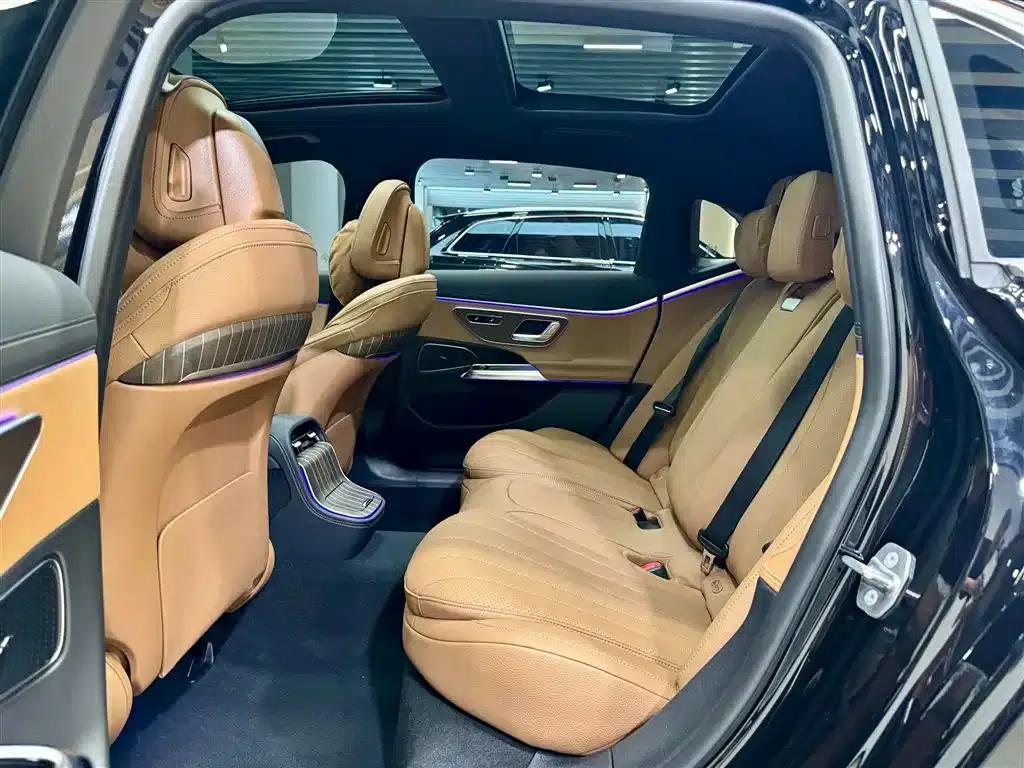 Mercedes-Benz E-Class PHEV 2024 E 350 e L Plug-in Hybrid Sedan — миниатюра 20