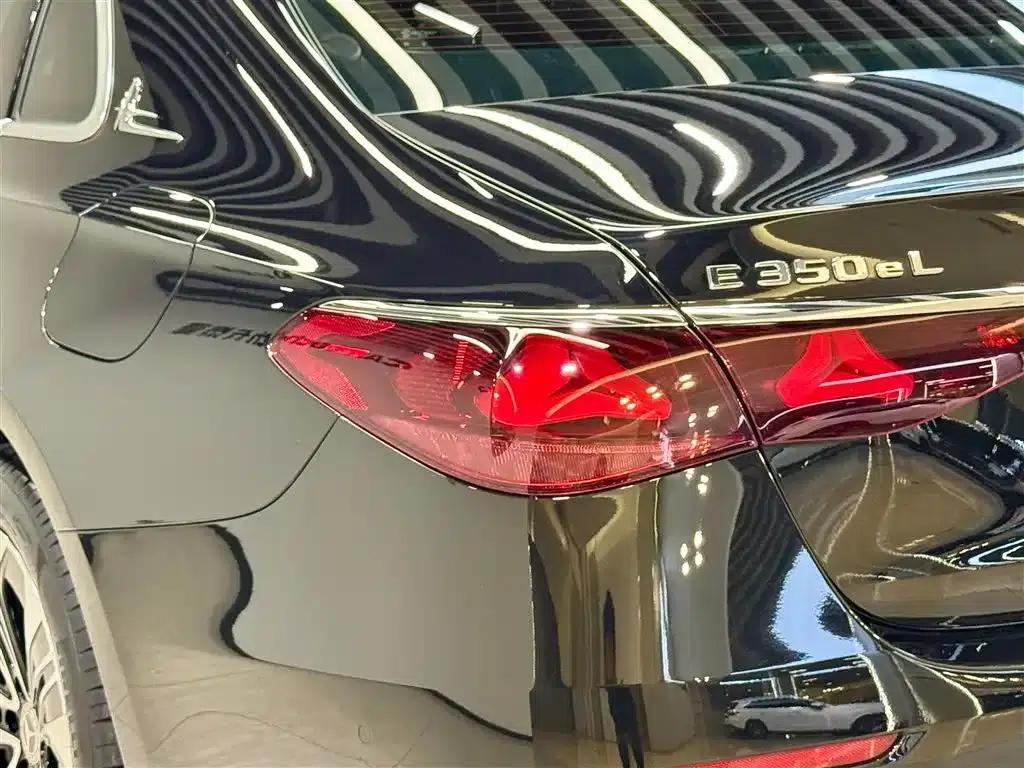 Mercedes-Benz E-Class PHEV 2024 E 350 e L Plug-in Hybrid Sedan — миниатюра 9