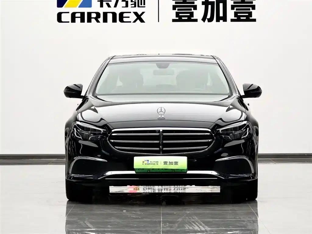 Mercedes-Benz E-Class PHEV 2022 E 350 e L Plug-in Hybrid Sedan — миниатюра 2