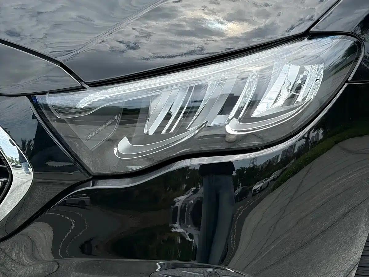 Mercedes-Benz E-Class PHEV 2024 E 350 e L Plug-in Hybrid Sedan — миниатюра 11