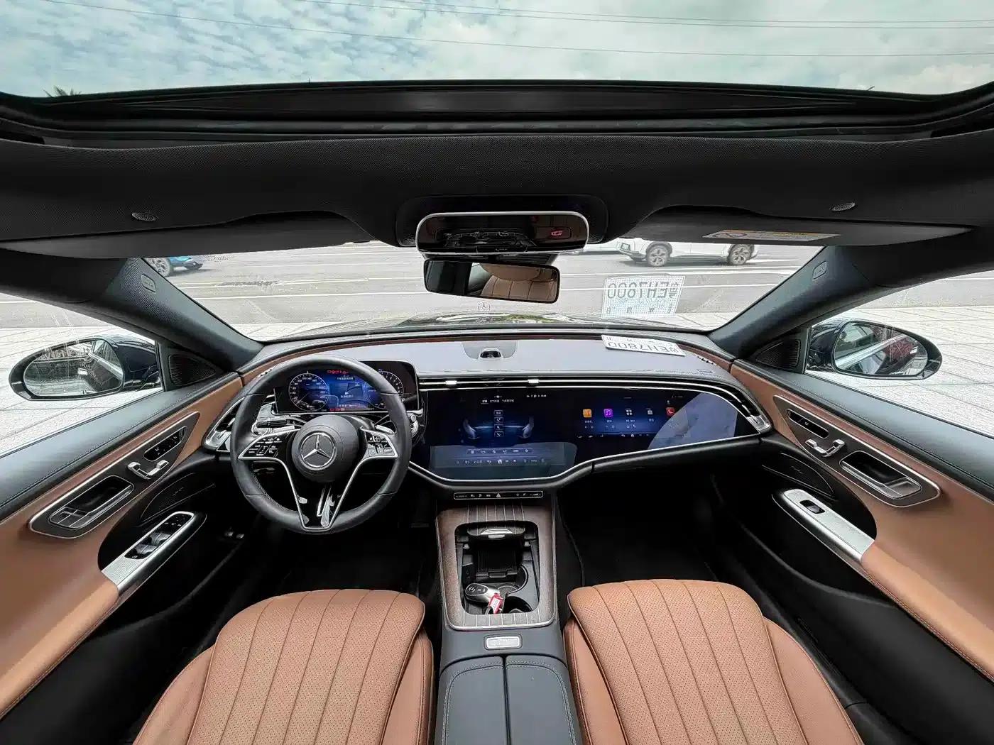 Mercedes-Benz E-Class PHEV 2024 E 350 e L Plug-in Hybrid Sedan — миниатюра 7