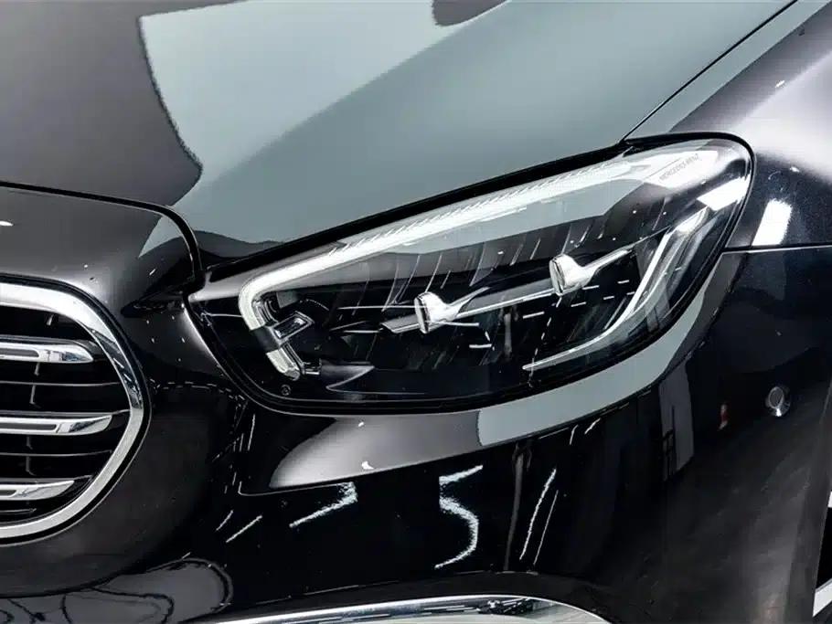 Mercedes-Benz E-Class PHEV 2022 Facelift E 350 e L Plug-in Hybrid Sedan — миниатюра 4