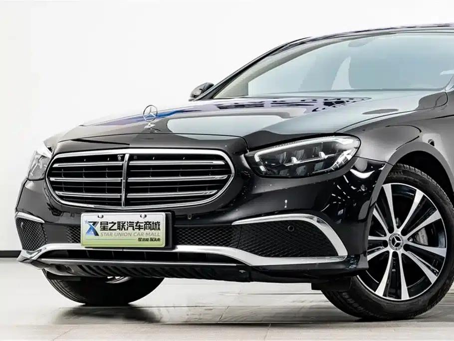 Mercedes-Benz E-Class PHEV 2022 E 350 e L Plug-in Hybrid Sedan — миниатюра 2