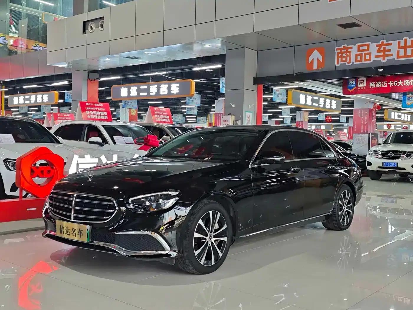 Mercedes-Benz E-Class PHEV 2022 Facelift E 350 e L Plug-in Hybrid Sedan — миниатюра 1