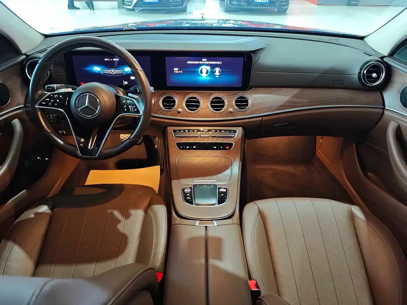 Mercedes-Benz E-Class PHEV 2022 Facelift E 350 e L Plug-in Hybrid Sedan — миниатюра 12