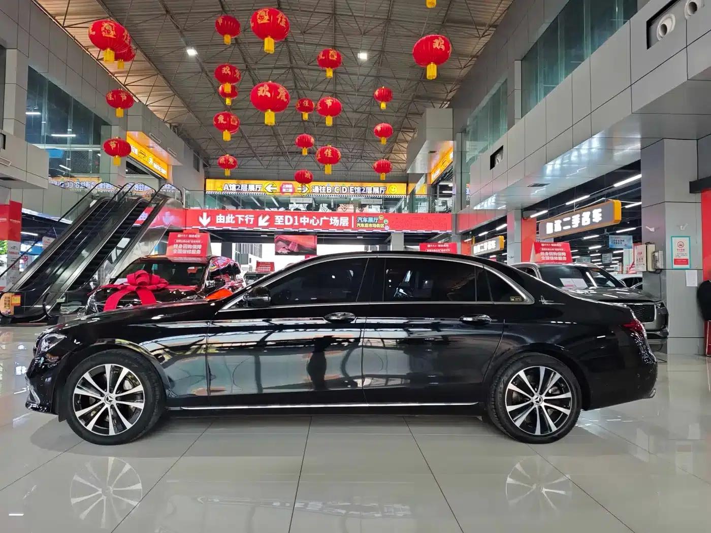Mercedes-Benz E-Class PHEV 2022 Facelift E 350 e L Plug-in Hybrid Sedan — миниатюра 6