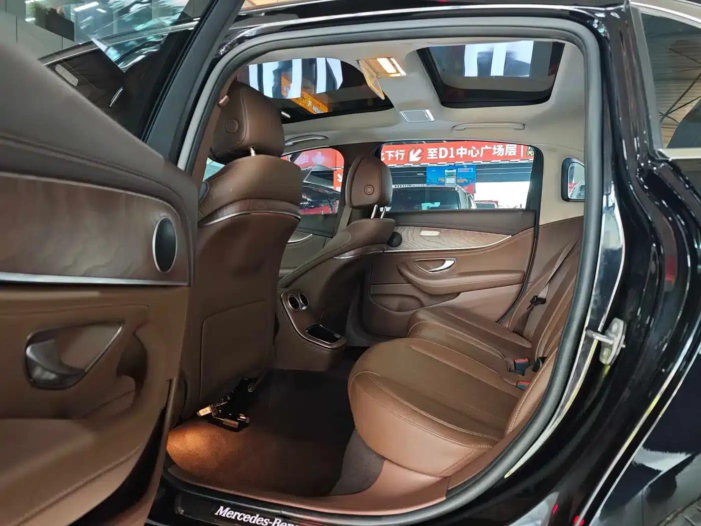 Mercedes-Benz E-Class PHEV 2022 Facelift E 350 e L Plug-in Hybrid Sedan — миниатюра 8