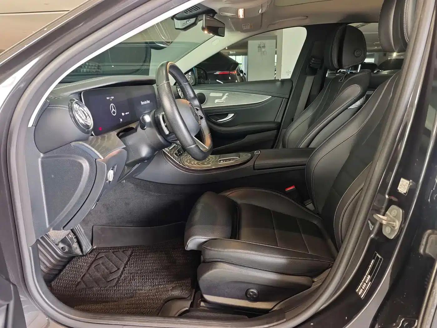 Mercedes-Benz E-Class PHEV 2022 Facelift E 350 e L Plug-in Hybrid Sports Sedan — миниатюра 6