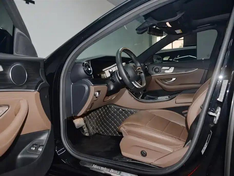 Mercedes-Benz E-Class PHEV 2023 E 350 e L Plug-in Hybrid Sports Sedan — миниатюра 9
