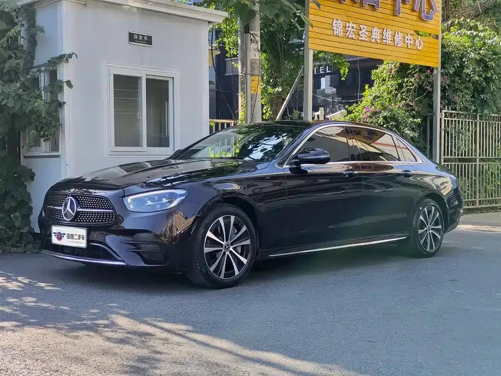 Mercedes-Benz E-Class PHEV 2022 E 350 e L Plug-in Hybrid Sports Sedan — миниатюра 1