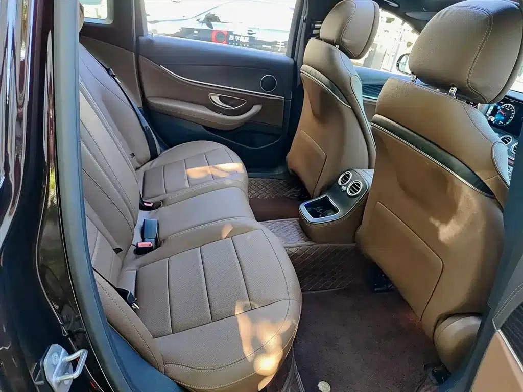 Mercedes-Benz E-Class PHEV 2022 E 350 e L Plug-in Hybrid Sports Sedan — миниатюра 11