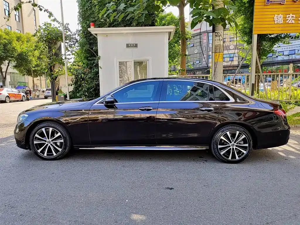 Mercedes-Benz E-Class PHEV 2022 E 350 e L Plug-in Hybrid Sports Sedan — миниатюра 3