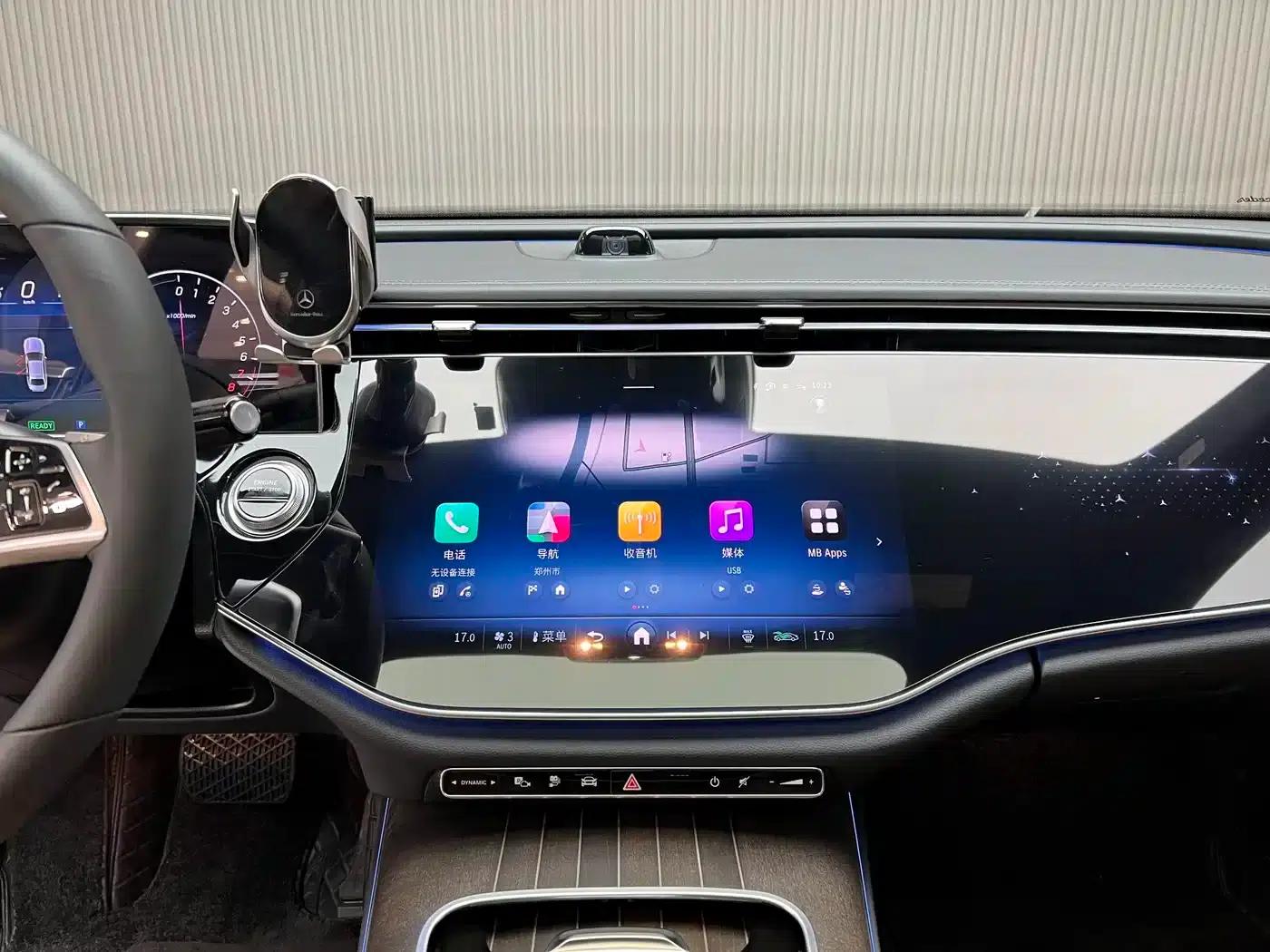 Mercedes-Benz E-Class PHEV 2024 E 350 e L Plug-in Hybrid Sedan — миниатюра 6