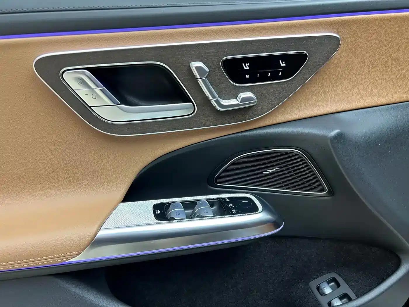 Mercedes-Benz E-Class PHEV 2024 E 350 e L Plug-in Hybrid Sedan — миниатюра 15