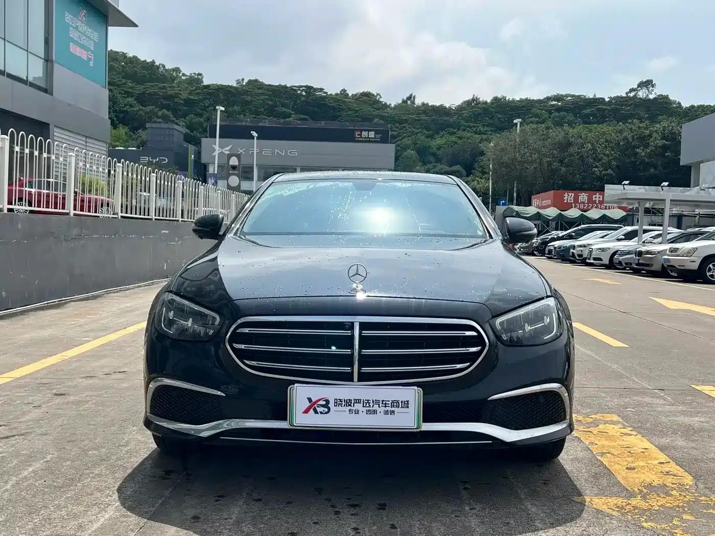 Mercedes-Benz E-Class PHEV 2022 Facelift E 350 e L Plug-in Hybrid Sedan — миниатюра 2