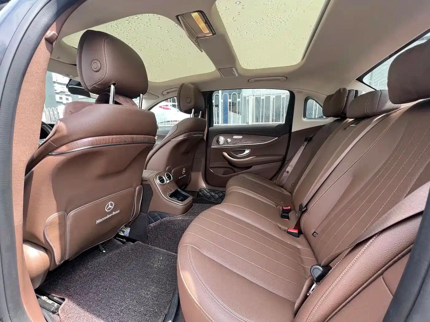 Mercedes-Benz E-Class PHEV 2022 Facelift E 350 e L Plug-in Hybrid Sedan — миниатюра 19