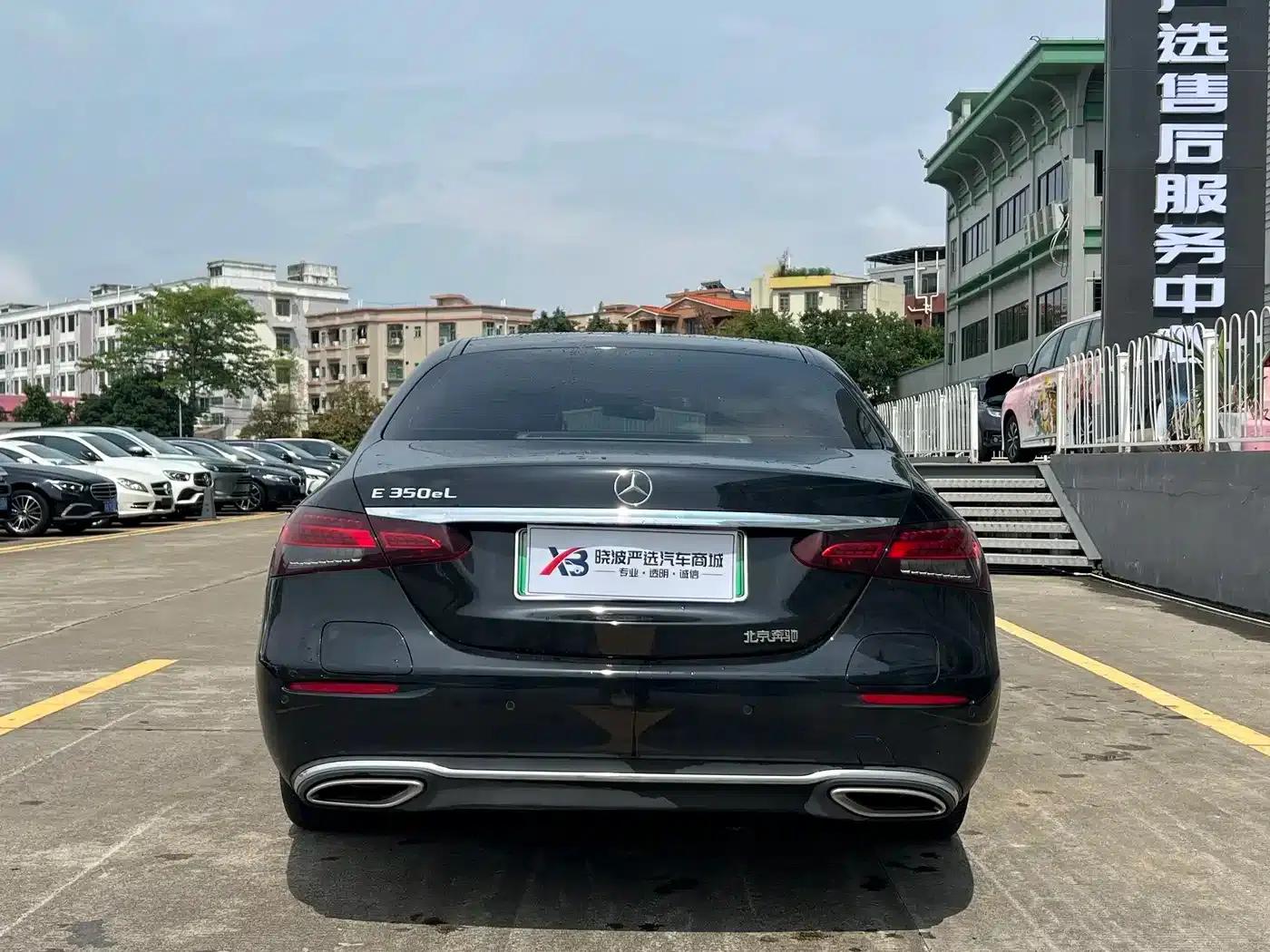 Mercedes-Benz E-Class PHEV 2022 Facelift E 350 e L Plug-in Hybrid Sedan — миниатюра 8