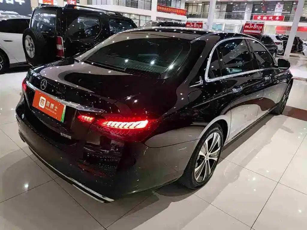 Mercedes-Benz E-Class PHEV 2022 E 350 e L Plug-in Hybrid Sedan — миниатюра 21